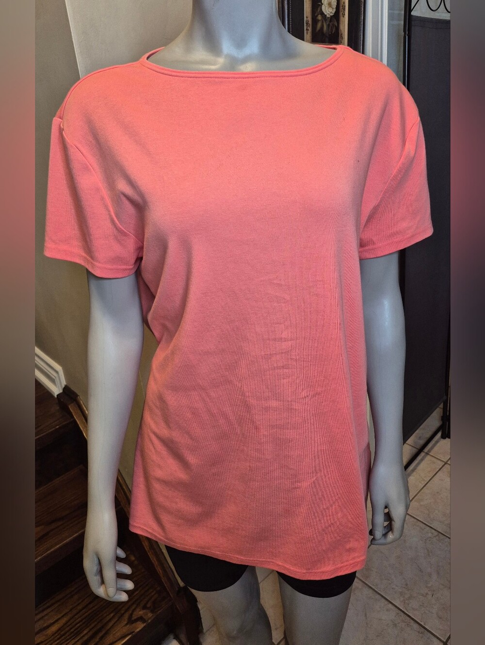 Women’s Casual Pink Crewneck Tee
